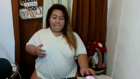 Snapshot of bombaliciouszzz chatting on 28, 6, 2026 Camille online show from 28, 6, 2026