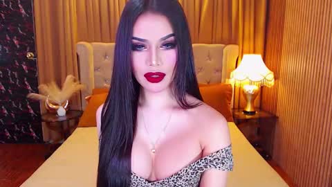 bombshellanita online show from 5, 10, 2025