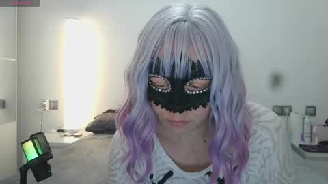 Lucy online show from 30, 3, 2026