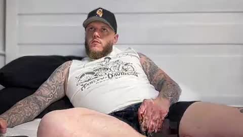 Snapshot of boner4you1994 chatting on 1, 6, 2026 boner4you1994 online show from 1, 6, 2026