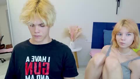 Snapshot of bonnie_and_c1yde chatting on 8, 9, 2025 Jessy Mark online show from 8, 9, 2025