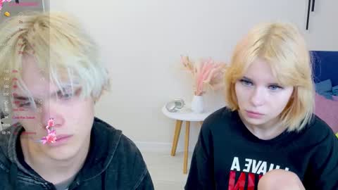 Snapshot of bonnie_and_c1yde chatting on 14, 9, 2025 Jessy Mark online show from 14, 9, 2025