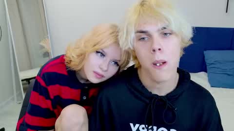 Snapshot of bonnie_and_c1yde chatting on 21, 9, 2025 Jessy Mark online show from 21, 9, 2025