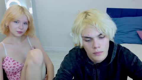 Snapshot of bonnie_and_c1yde chatting on 23, 9, 2025 Jessy Mark online show from 23, 9, 2025