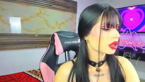 Snapshot of bonnie_bu chatting on 16, 9, 2025 becky online show from 16, 9, 2025