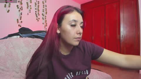 Snapshot of bonnie_moon_ chatting on 11, 1, 2025 Bonnie Help me reach 500 likes online show from 11, 1, 2025