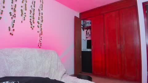 Snapshot of bonnie_moon_ chatting on 19, 1, 2025 Bonnie Help me reach 500 likes online show from 19, 1, 2025