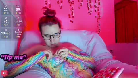 Snapshot of bonnie_moon_ chatting on 15, 9, 2025 Bonnie Help me reach 500 likes online show from 15, 9, 2025