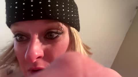 boobookittyfuxx online show from 21, 3, 2026