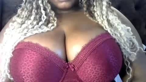 boobvherry online show from 25, 7, 2026