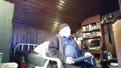 Booshwa online show from 23, 1, 2025