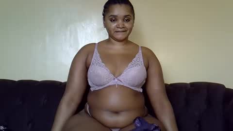 Snapshot of bootieshakess chatting on 28, 11, 2025 bootieshakess online show from 28, 11, 2025