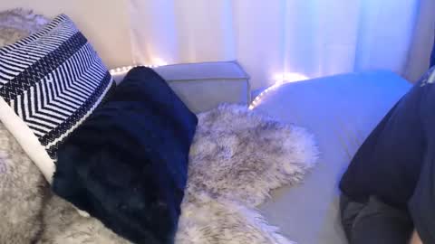 Snapshot of booty_andthe_beast chatting on 19, 12, 2024 Kim and Kooper online show from 19, 12, 2024