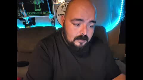 bossdeuce420 online show from 18, 4, 2026