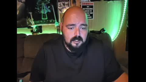 bossdeuce420 online show from 21, 4, 2026