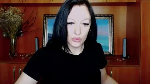 Snapshot of bossluna chatting on 10, 1, 2026 Lara online show from 10, 1, 2026