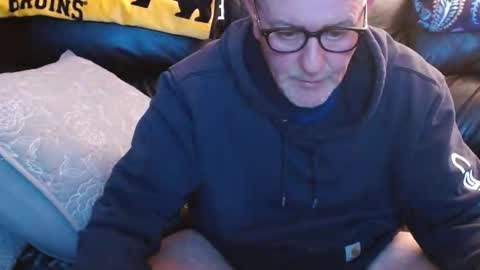 bostonguy1969 online show from 4, 4, 2026