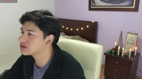 Snapshot of bottomttwink chatting on 8, 11, 2025 bottomttwink online show from 8, 11, 2025