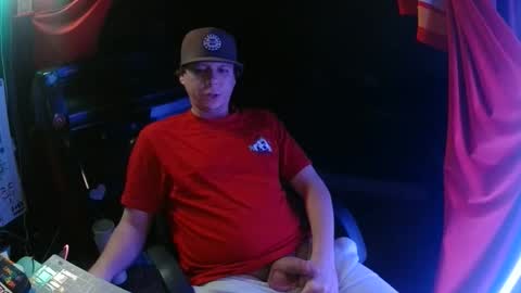 Bowerboi1217 online show from 2, 12, 2025