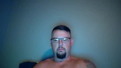 Snapshot of bowtieguy84 chatting on 18, 6, 2026 bowtieguy84 online show from 18, 6, 2026