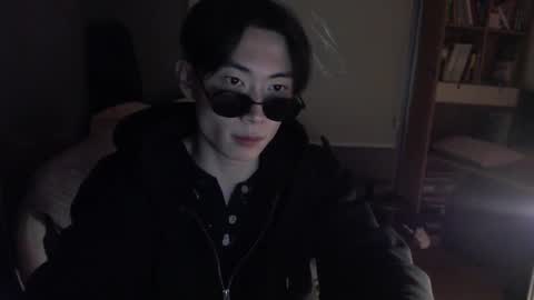 Snapshot of boxman556990 chatting on 3, 2, 2025 boxman556990 online show from 3, 2, 2025