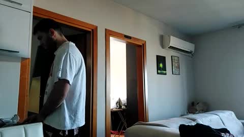 Dan online show from 4, 10, 2025