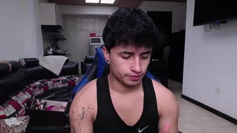 Snapshot of boy_nauthy chatting on 25, 5, 2026 boy_nauthy online show from 25, 5, 2026