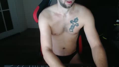 Snapshot of boy_t0y89 chatting on 17, 12, 2025 boy_t0y89 online show from 17, 12, 2025