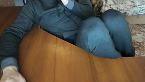 Snapshot of boyapollon chatting on 1, 11, 2025 BoyApollon online show from 1, 11, 2025