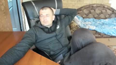 BoyApollon online show from 11, 4, 2026