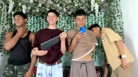 Snapshot of boys4hot_777 chatting on 25, 2, 2025 boys4hot_777 online show from 25, 2, 2025