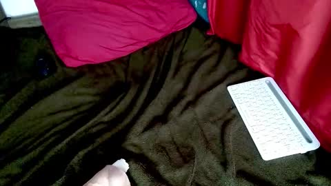 Snapshot of boys_dont_cryy chatting on 10, 11, 2025 boys_dont_cryy online show from 10, 11, 2025