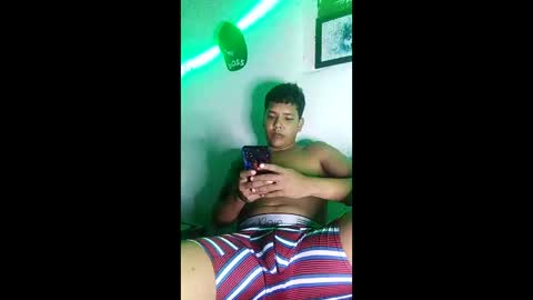 Snapshot of boysex1124 chatting on 5, 2, 2026 andrew online show from 5, 2, 2026