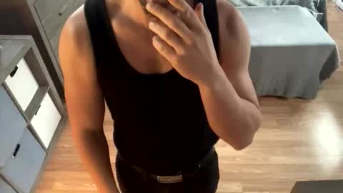 Snapshot of boytoy8969 chatting on 25, 11, 2025 boytoy8969 online show from 25, 11, 2025