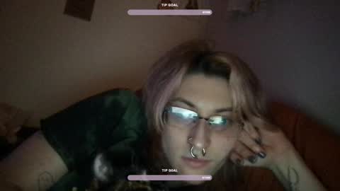 Snapshot of boywithbug chatting on 7, 3, 2025 boywithbug online show from 7, 3, 2025