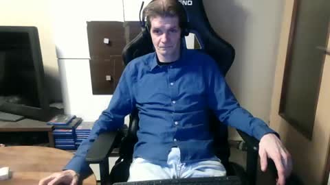 Snapshot of bponie1 chatting on 24, 12, 2024 bponie1 online show from 24, 12, 2024