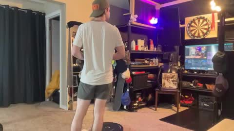 Brad Ballsy online show from 21, 4, 2026