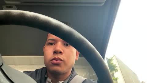 Snapshot of bradley10owen chatting on 13, 11, 2025 bradley10owen online show from 13, 11, 2025