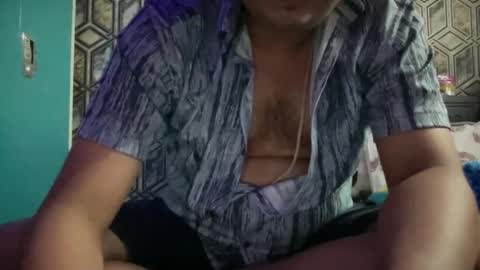 Snapshot of brahminhugedick chatting on 27, 10, 2025 Klaus online show from 27, 10, 2025