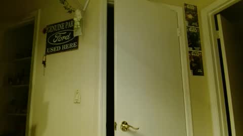 i am a naughty jedi knight online show from 15, 3, 2026