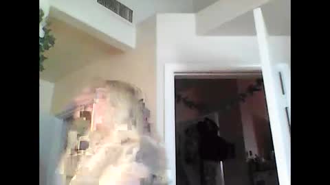 Snapshot of braindeadbetty chatting on 10, 6, 2026 i am a naughty jedi knight online show from 10, 6, 2026