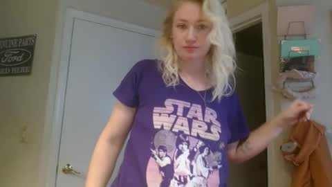 Snapshot of braindeadbetty chatting on 23, 6, 2026 i am a naughty jedi knight online show from 23, 6, 2026
