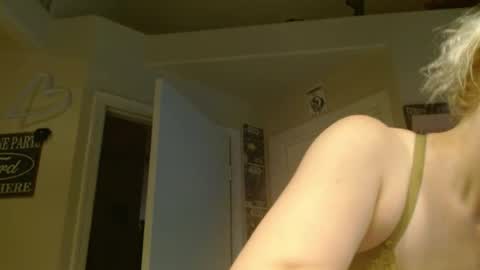 Snapshot of braindeadbetty chatting on 28, 7, 2026 i am a naughty jedi knight online show from 28, 7, 2026