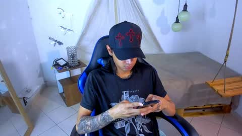 B R A N D online show from 18, 4, 2026