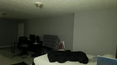 Snapshot of brandon255225 chatting on 15, 6, 2026 brandon255225 online show from 15, 6, 2026