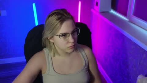 Snapshot of brandy__stars chatting on 16, 2, 2025 Belle online show from 16, 2, 2025