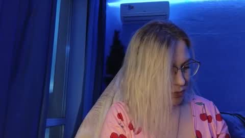 Snapshot of brandy__stars chatting on 8, 1, 2026 Belle online show from 8, 1, 2026