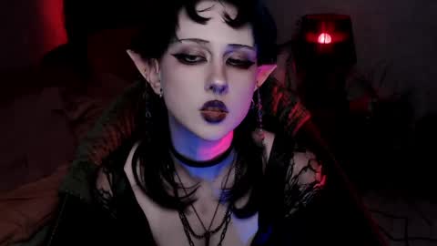 Snapshot of brandy_queen chatting on 22, 4, 2026 Aurorabut ur dad just calls me Rory online show from 22, 4, 2026