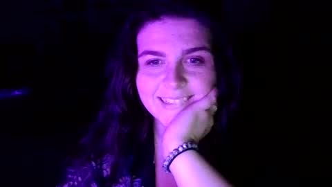 Snapshot of bratty_mamaa chatting on 19, 9, 2025 bratty_mamaa online show from 19, 9, 2025