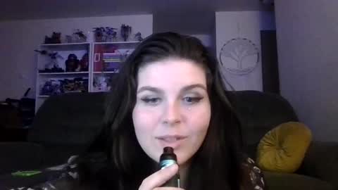 Snapshot of bratty_mamaa chatting on 26, 9, 2025 bratty_mamaa online show from 26, 9, 2025